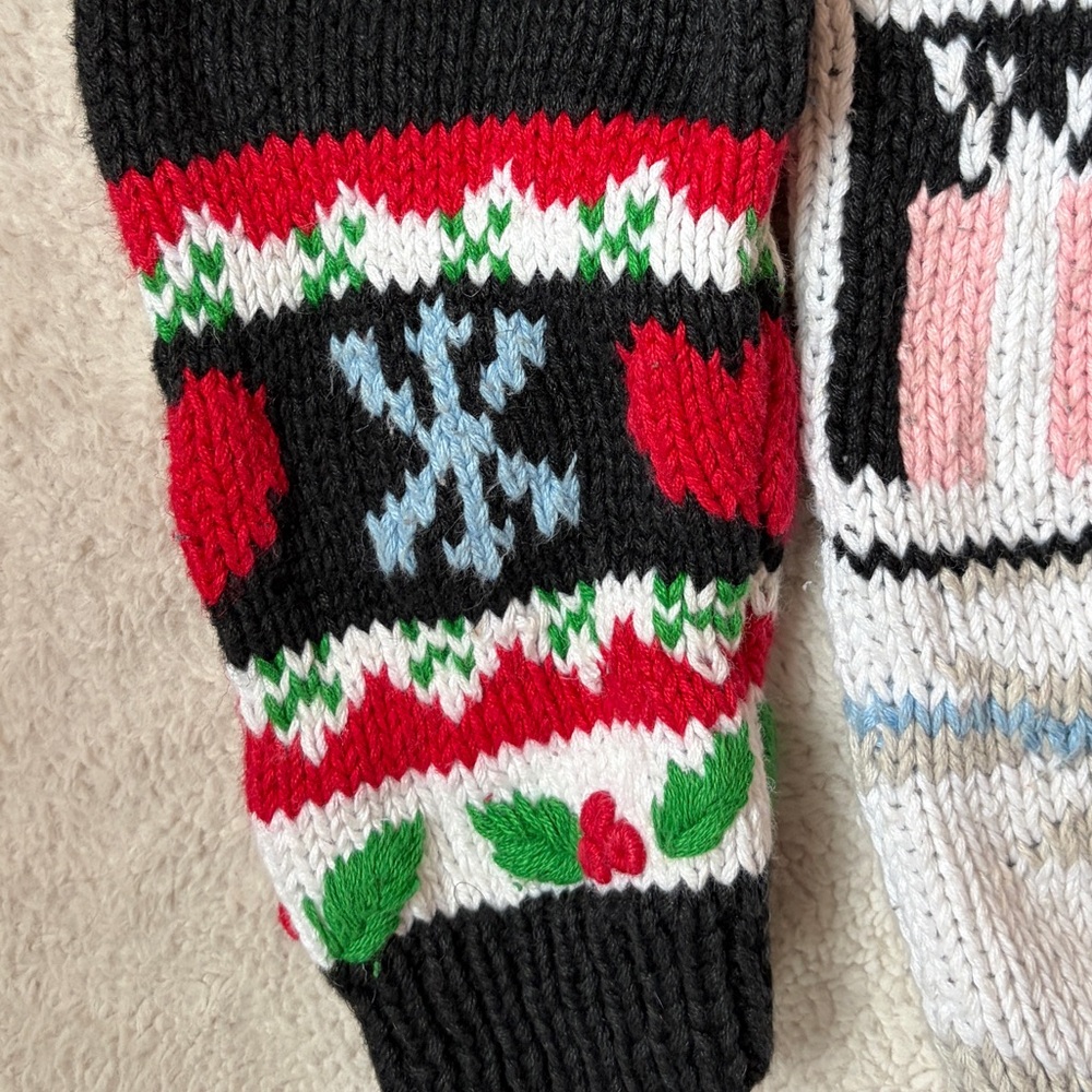 Vintage The Eagle’s Eye Black Festive Sweater Multicolor Design Women Small - Picture 6 of 13